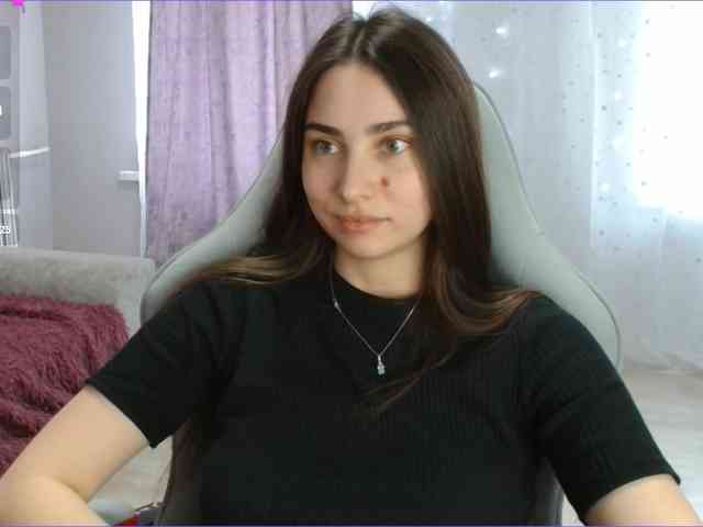 Lina-Evans webcam