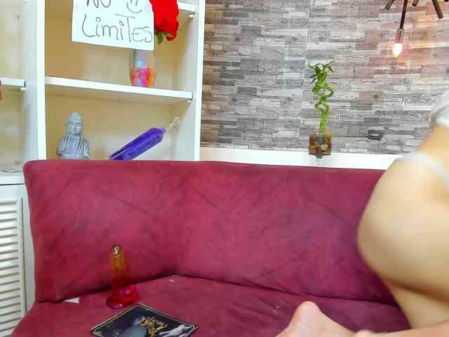 HussyMaid webcam