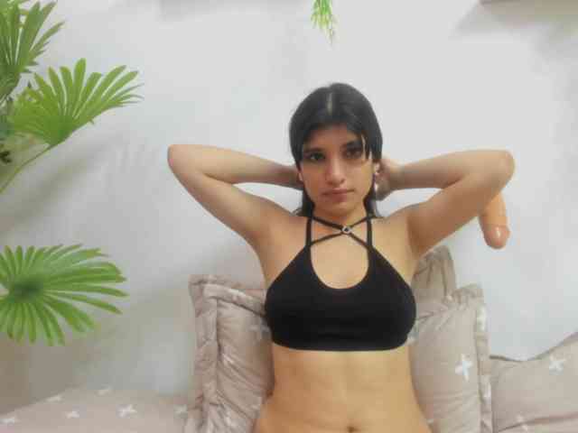 HussyMaid webcam