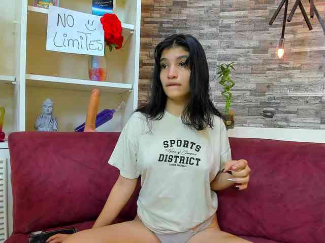 HussyMaid webcam