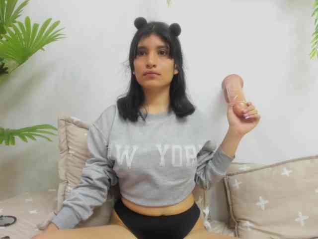 HussyMaid webcam