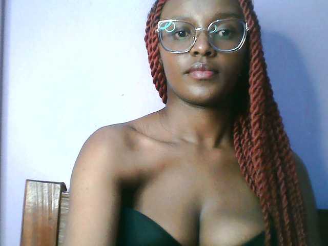 Sandra356 Live Cam on BongaCams