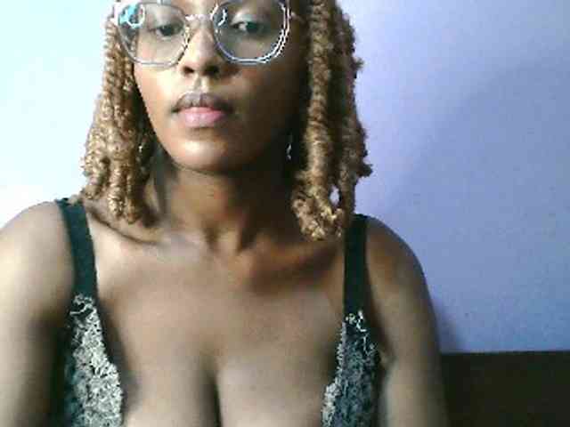 Sandra356 webcam
