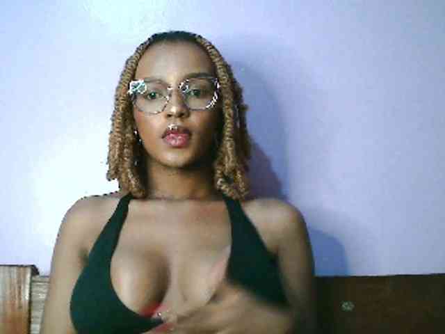 Sandra356 webcam