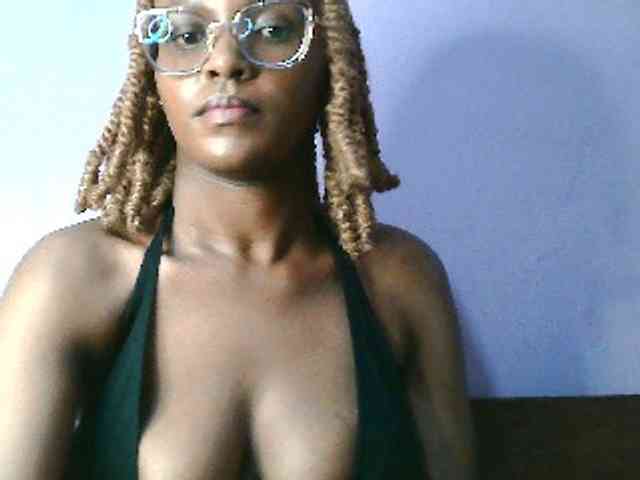 Tasha90 webcam