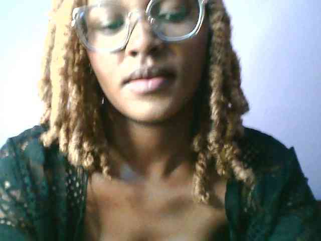 Sandra356 webcam