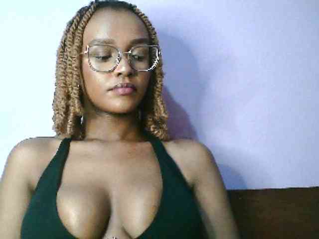 Sandra356 webcam
