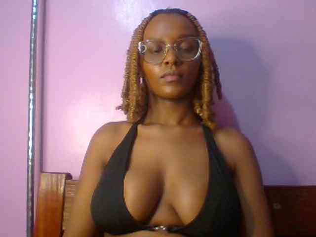 Tasha90 webcam