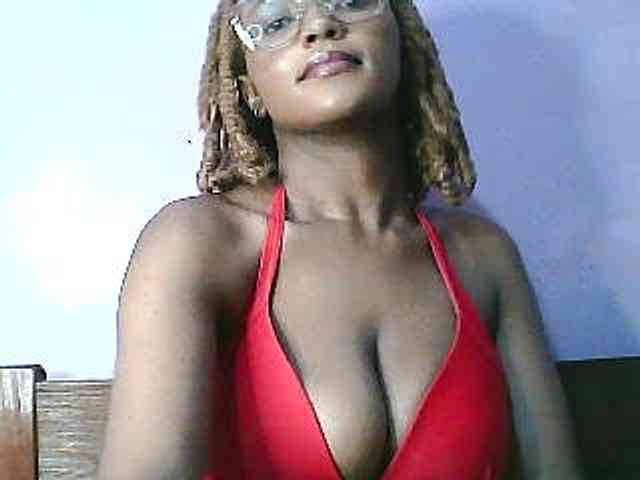 Sandra356 webcam