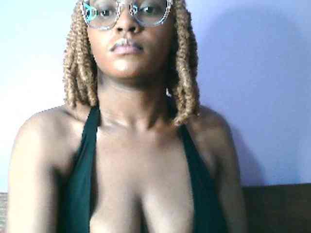 Sandra356 webcam