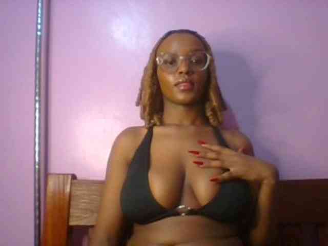 Tasha90 webcam