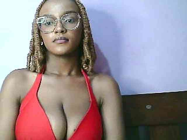 Sandra356 webcam