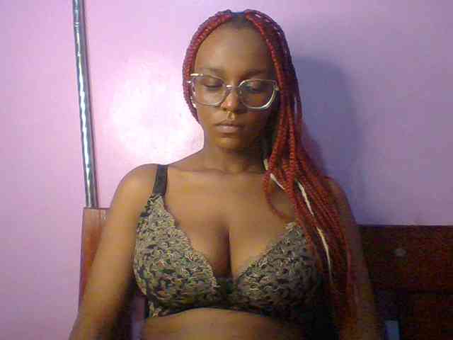 Sandra356 webcam