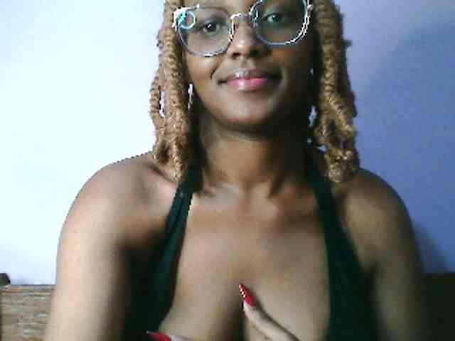 Sandra356 webcam