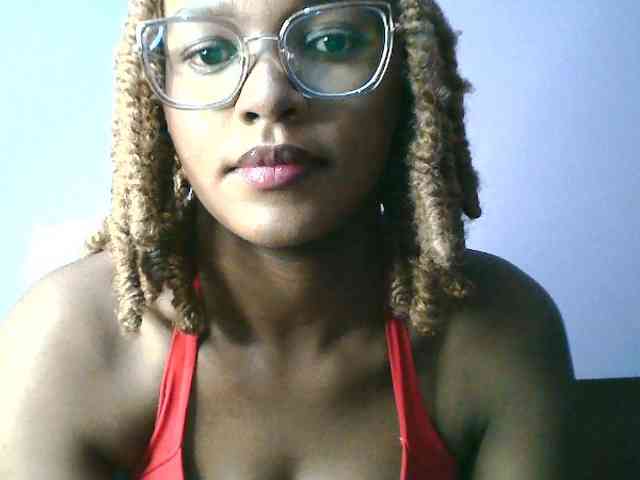 Sandra356 webcam