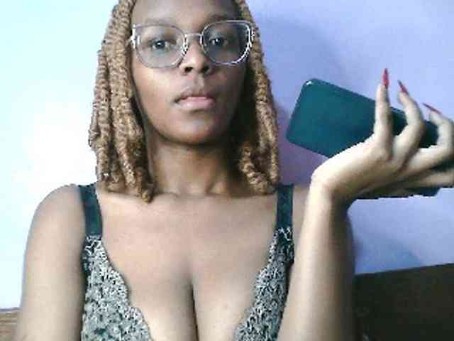 Sandra356 webcam