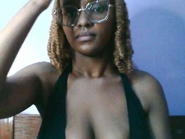 Sandra356 webcam
