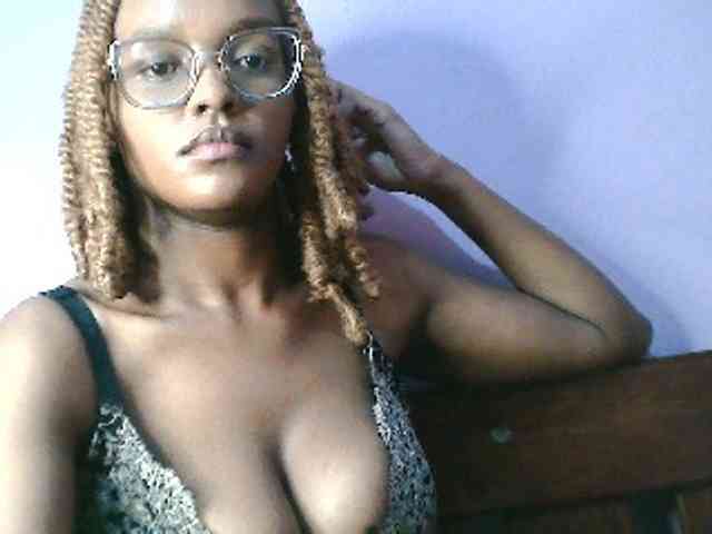 Sandra356 webcam