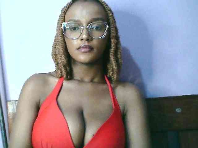 Sandra356 webcam