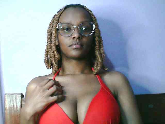 Sandra356 webcam