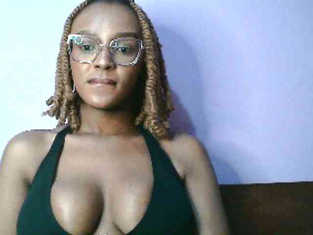 Sandra356 webcam