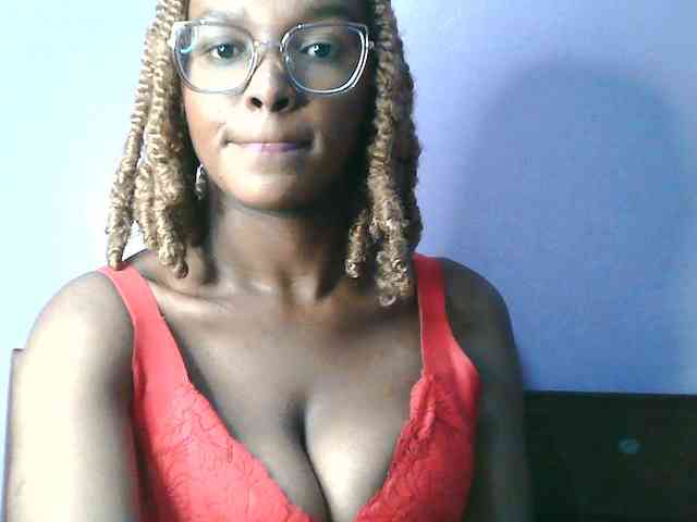 Sandra356 webcam