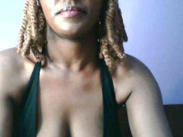 Sandra356 webcam