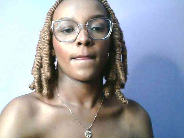 Sandra356 webcam