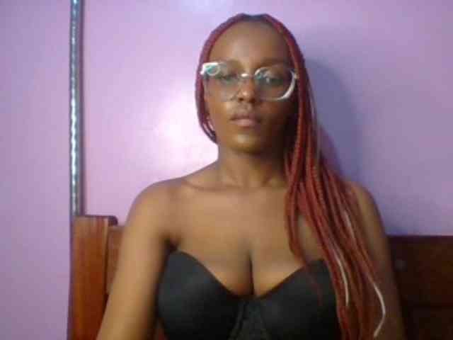 Sandra356 webcam