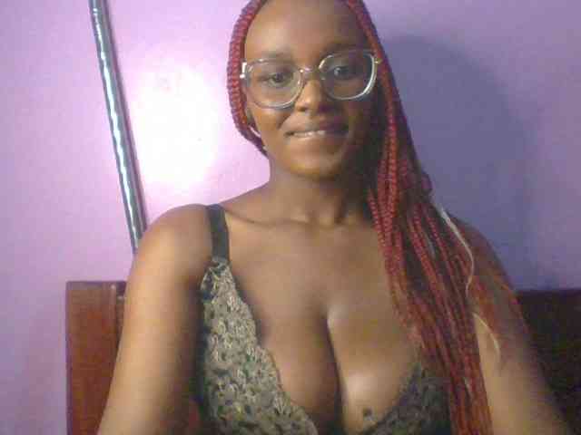 Sandra356 webcam