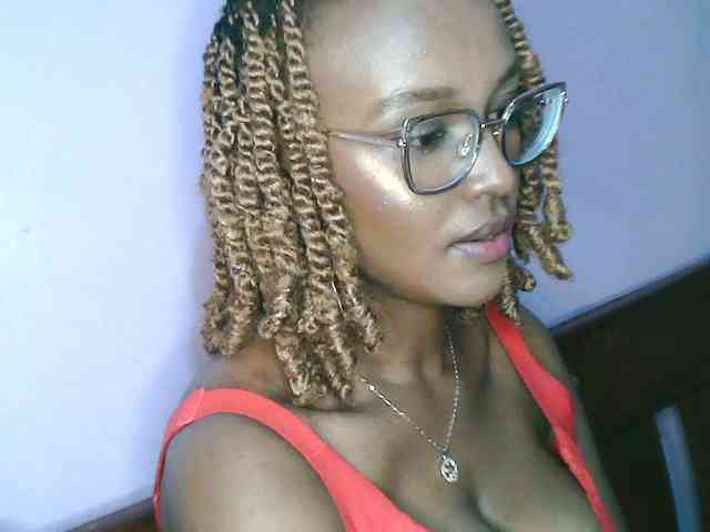 Sandra356 webcam