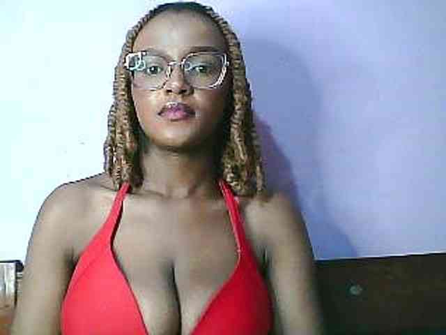 Sandra356 webcam