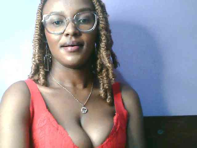 Sandra356 webcam