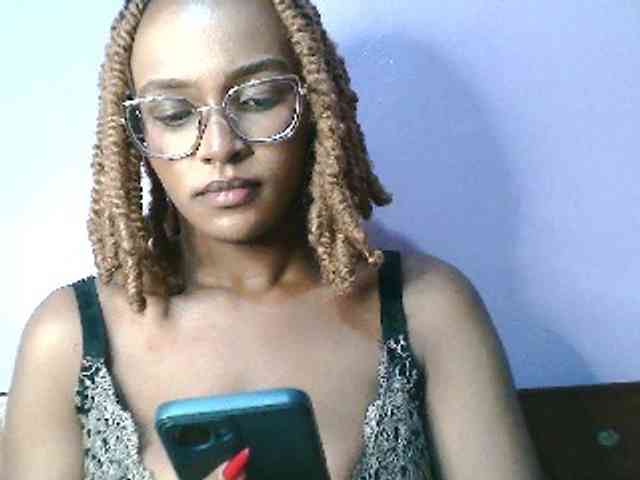 Sandra356 webcam