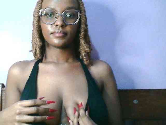 Sandra356 webcam
