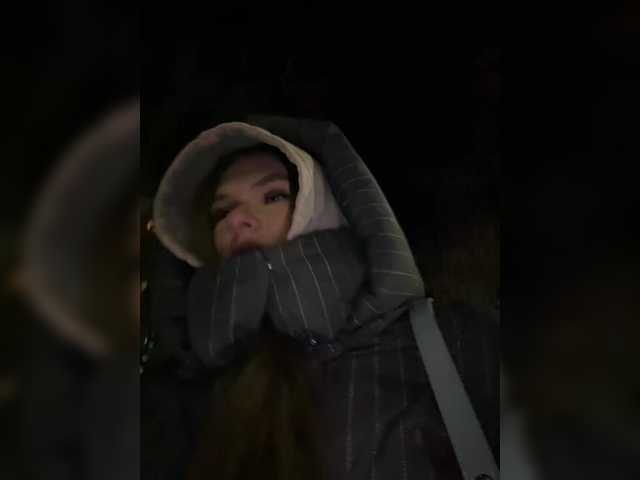 mirrrrra's BongaCams show and profile