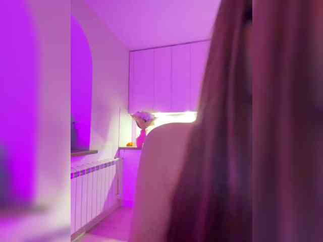 mirrra webcam