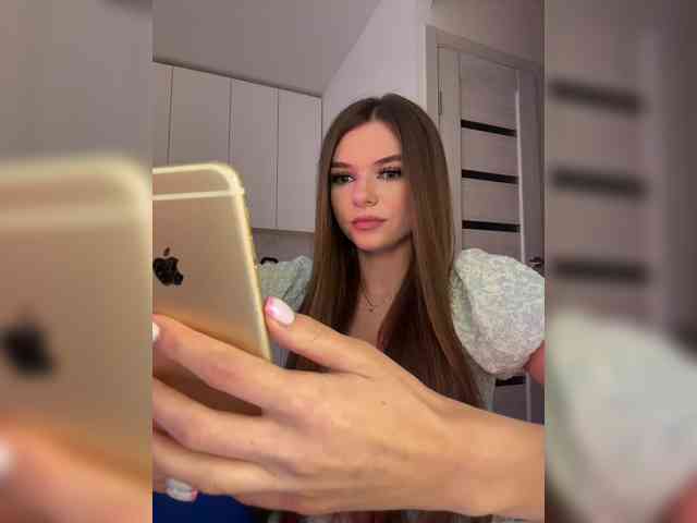 mirrra webcam