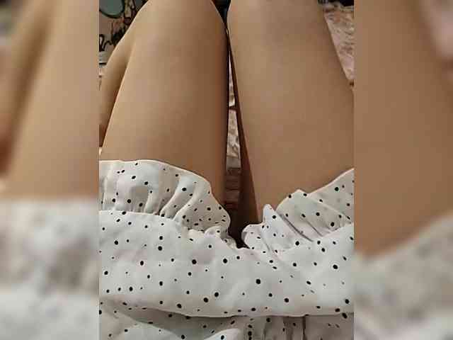 PANTYHOSECOUPLE webcam