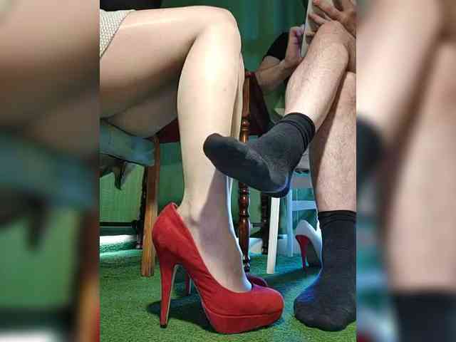 PANTYHOSECOUPLE webcam