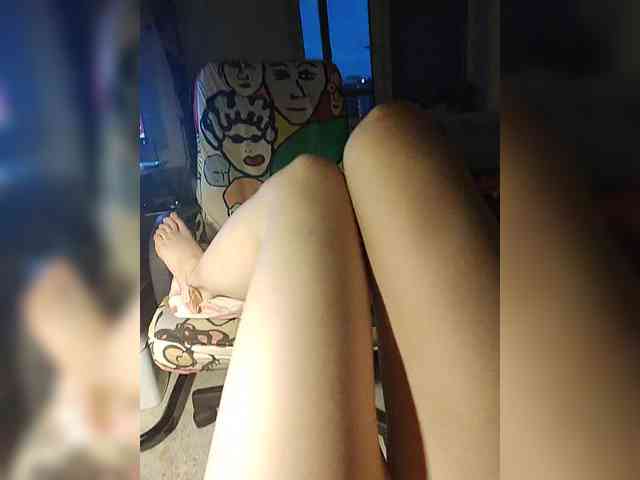 PANTYHOSECOUPLE webcam
