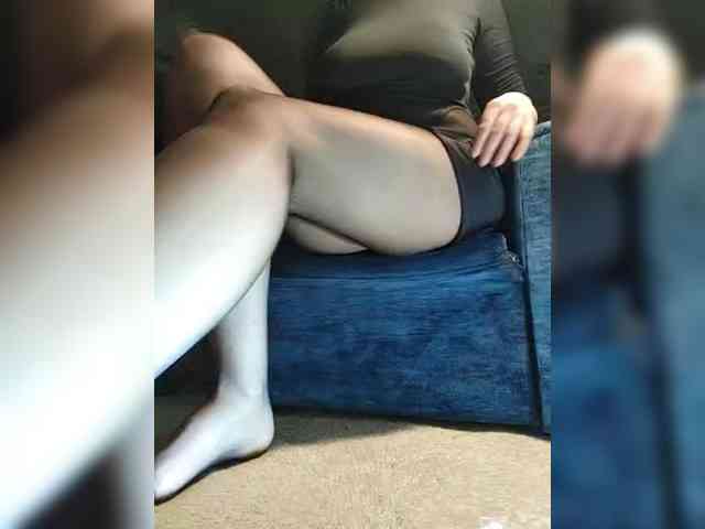 PANTYHOSECOUPLE webcam