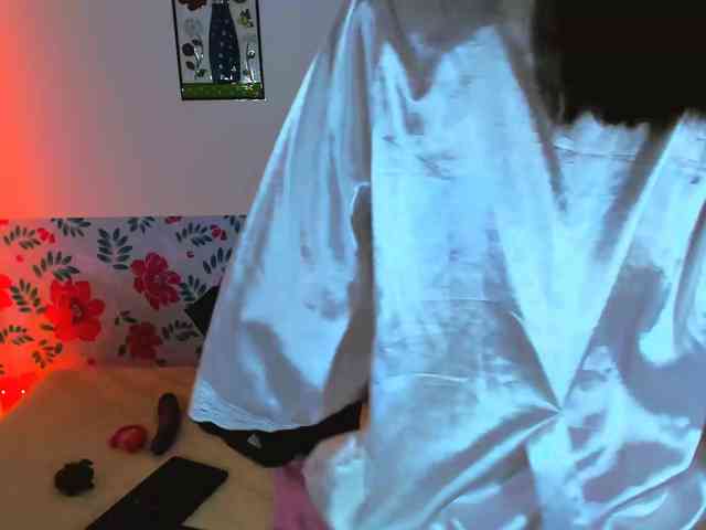 Anaisl_ux webcam