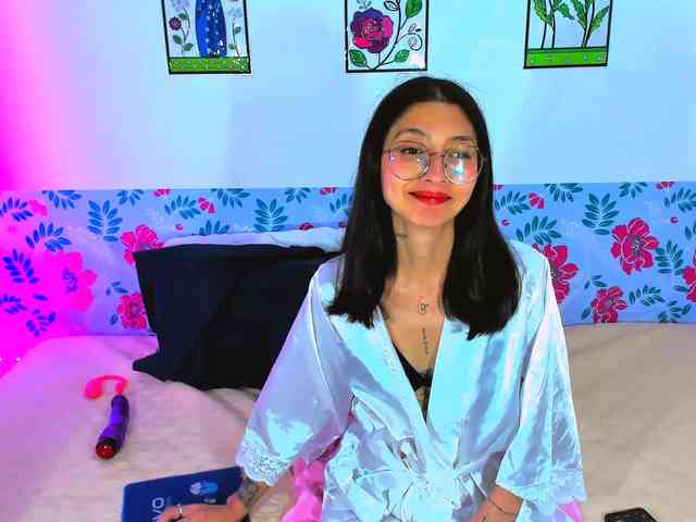 Anaisl_ux webcam