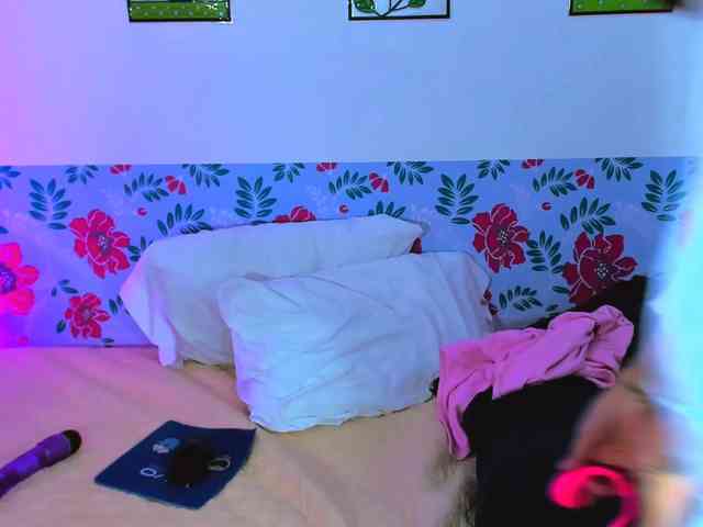 Anaisl_ux webcam