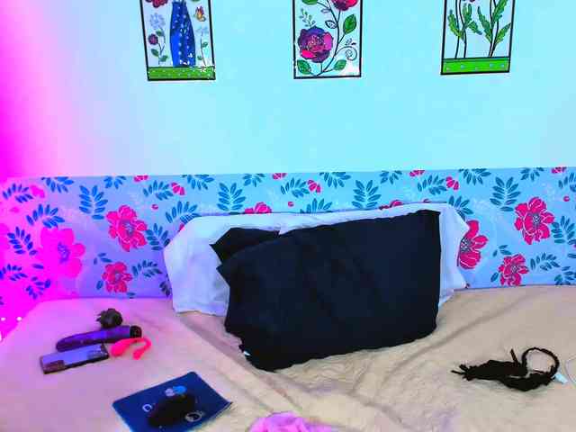 Anaisl_ux webcam