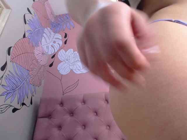 JuliettaFoxx webcam
