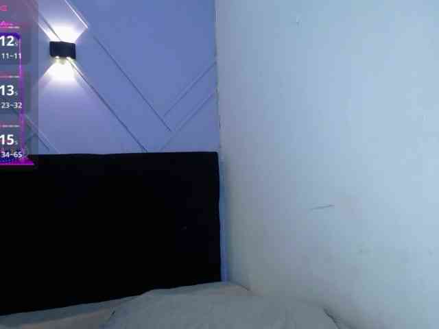 JuliettaFoxx webcam