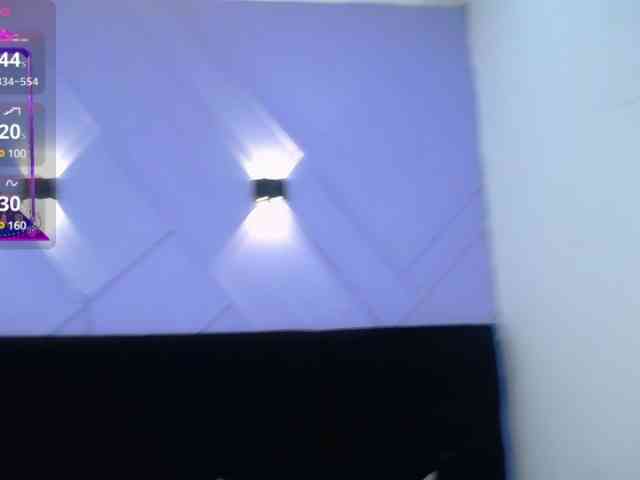 JuliettaFoxx webcam