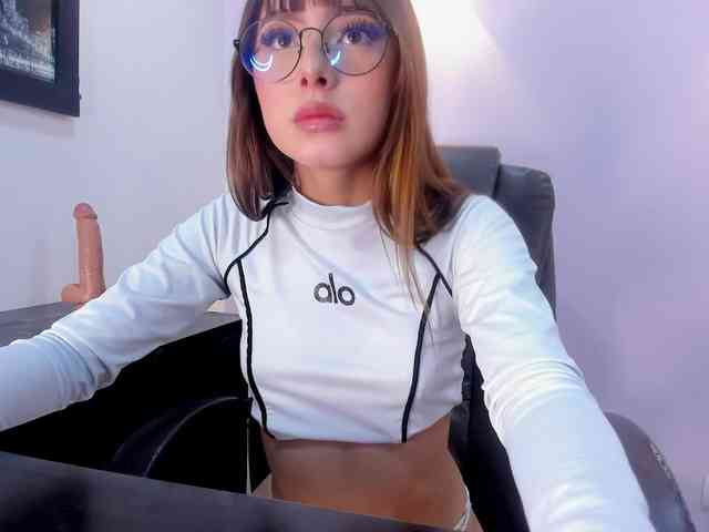 JuliettaFoxx webcam